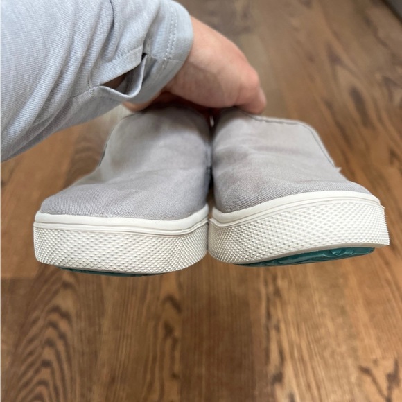 W7.5 Toms slip on shoes - Picture 2 of 8